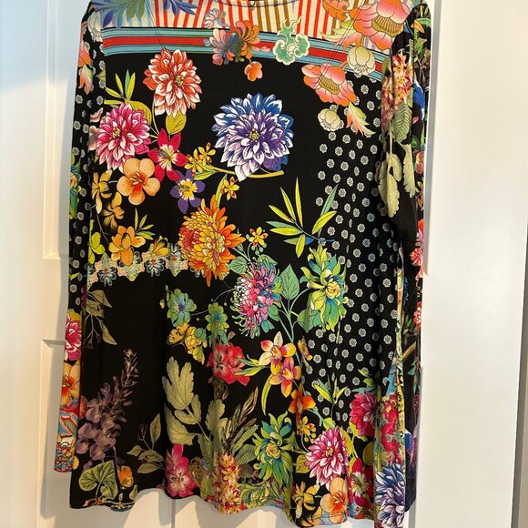 JOHNNIE WAS, LARGE, MULTI COLOR SHIRT - Picture 3 of 3